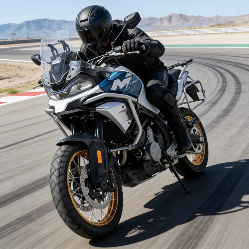 CFMOTO 700 MT